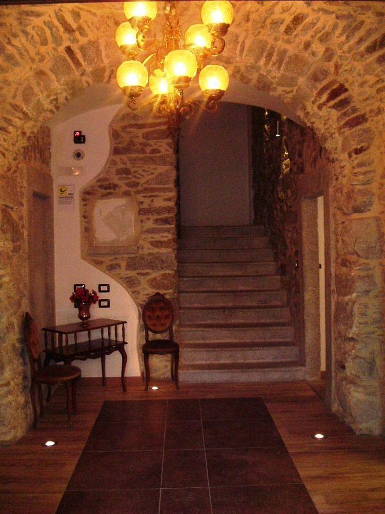 Aparthotel Acero Rosso